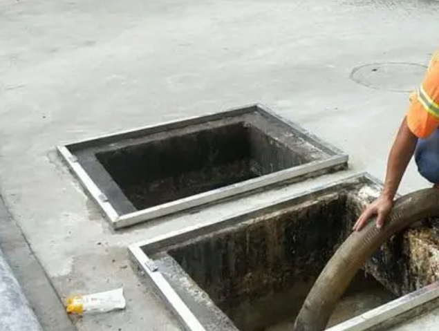 遂昌化粪池清理
